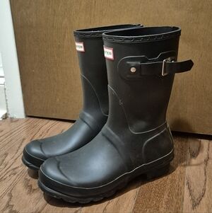 Hunter Men's Classic Black Rain Boots